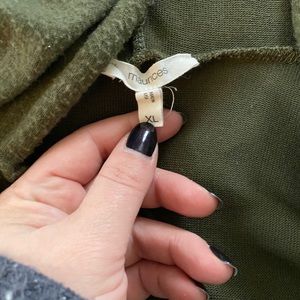 Lightweight hooded cardigan